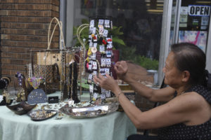 Main Street Morgantown gets people downtown for Arts Walk